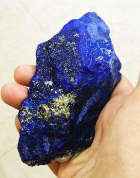Natural Lapislazuli- A Gemstone - Folkmarketgems