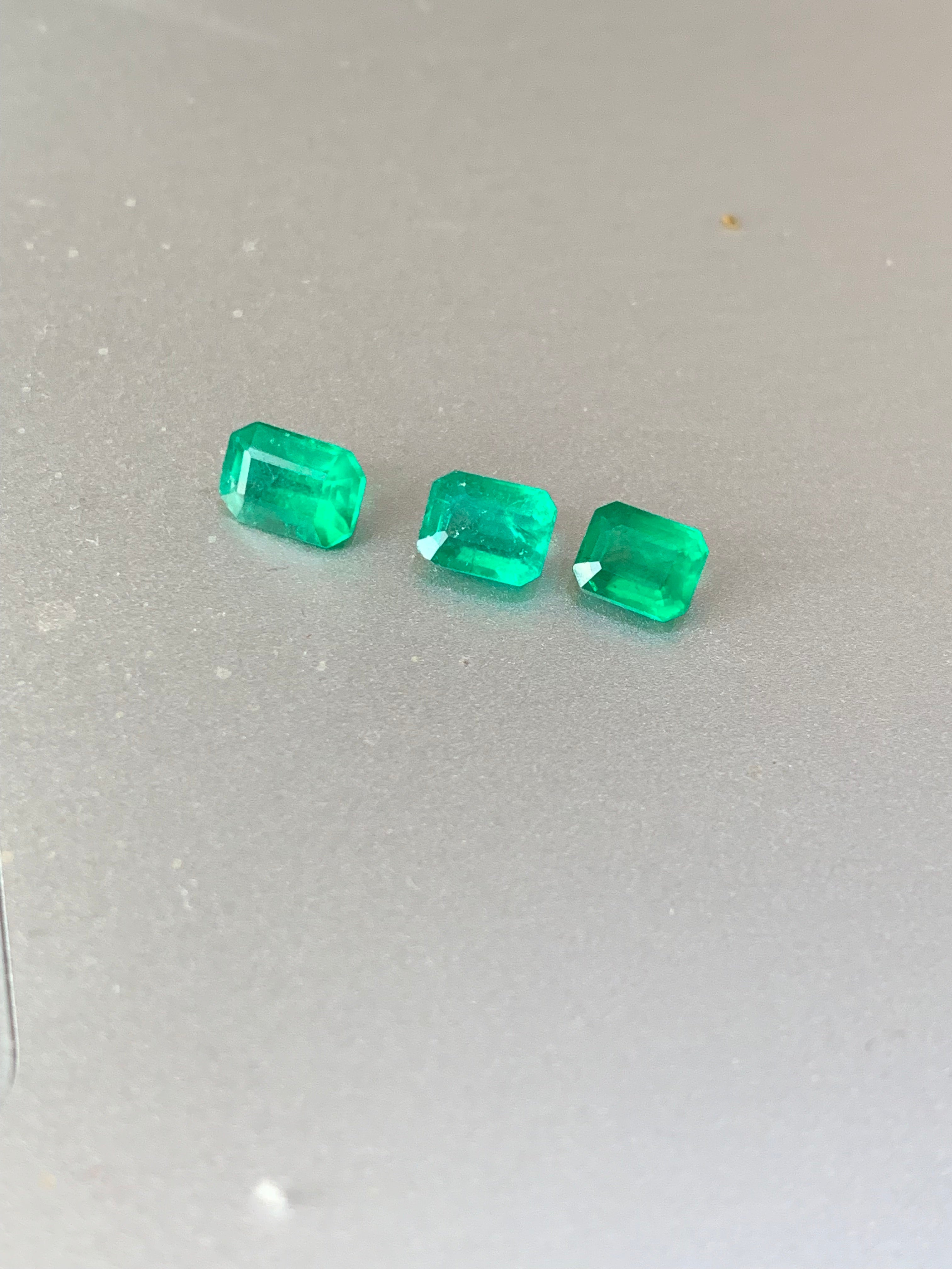 3 Pieces Emerald Cut Vivid Green Emerald Deal