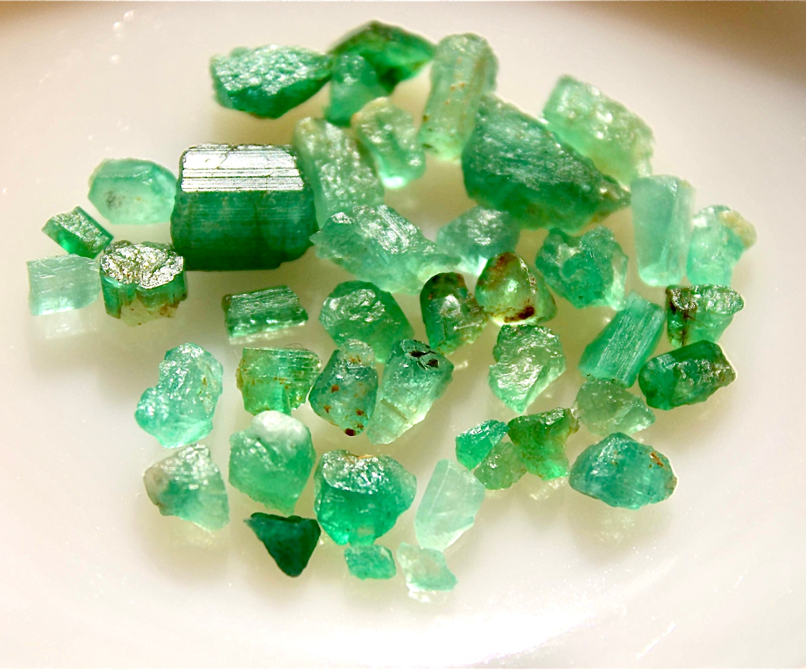 42 carats Panjhir Raw Emerald Stone Deal