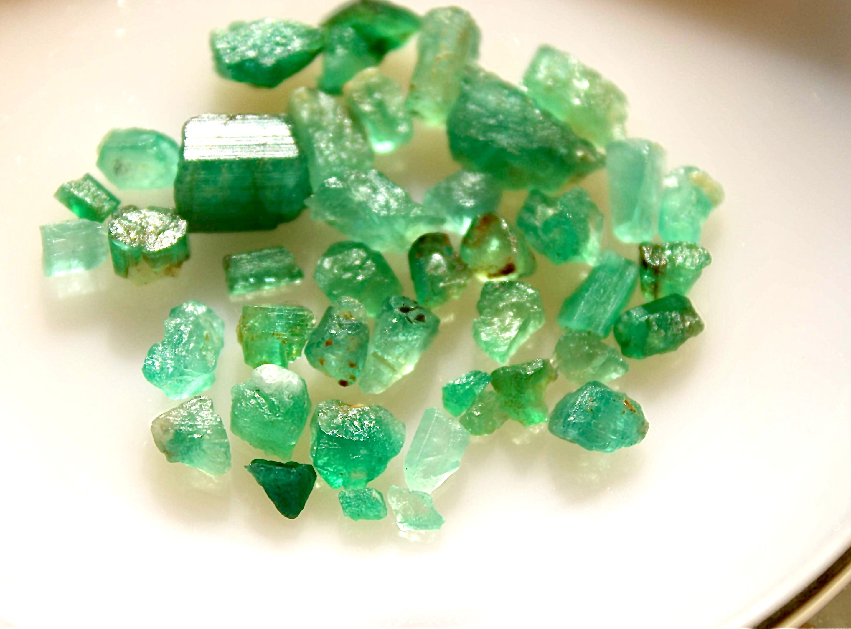 42 carats Panjhir Raw Emerald Stone Deal