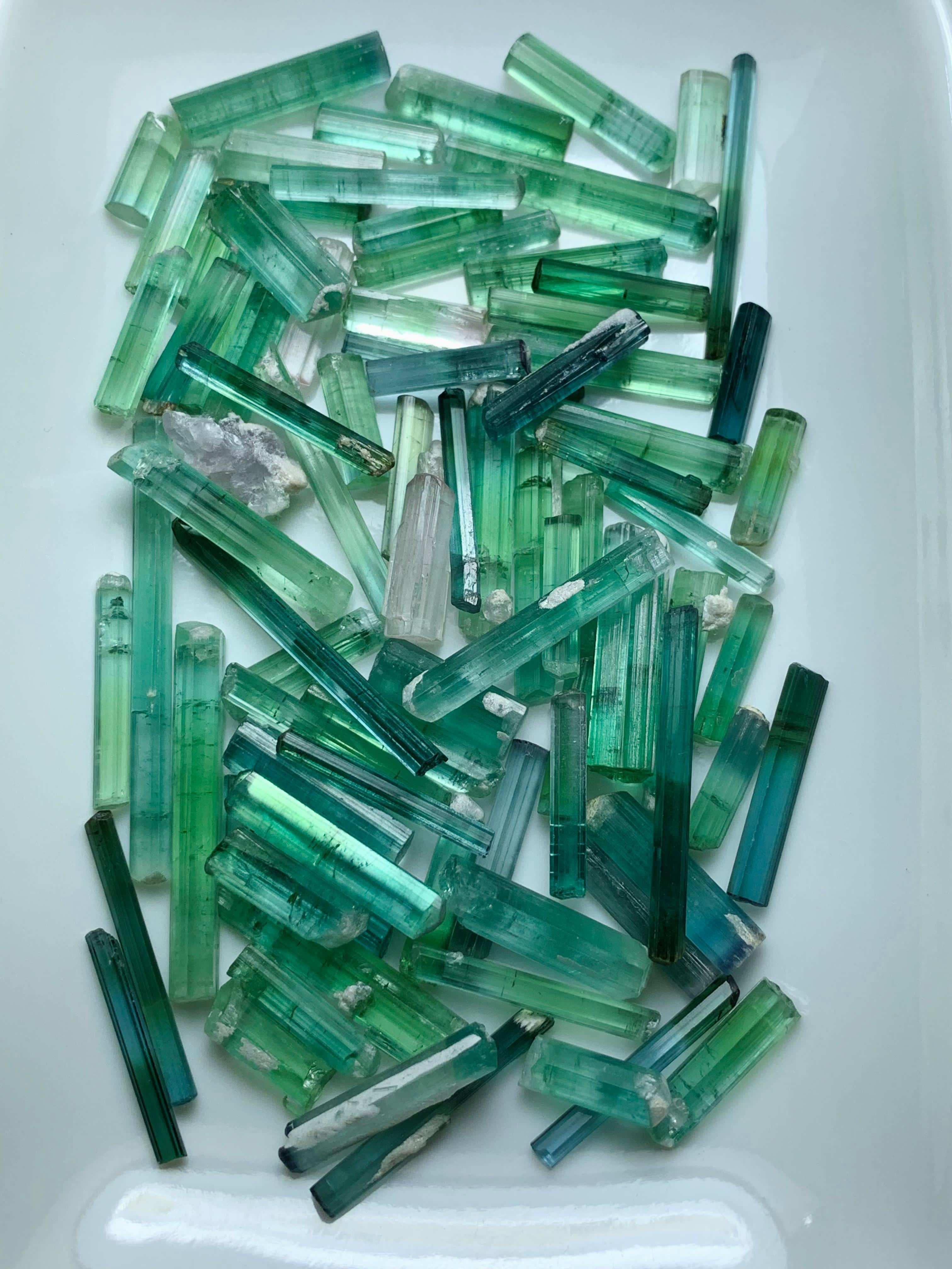 200 Carats Raw Tourmaline Green Crystals – Folkmarketgems