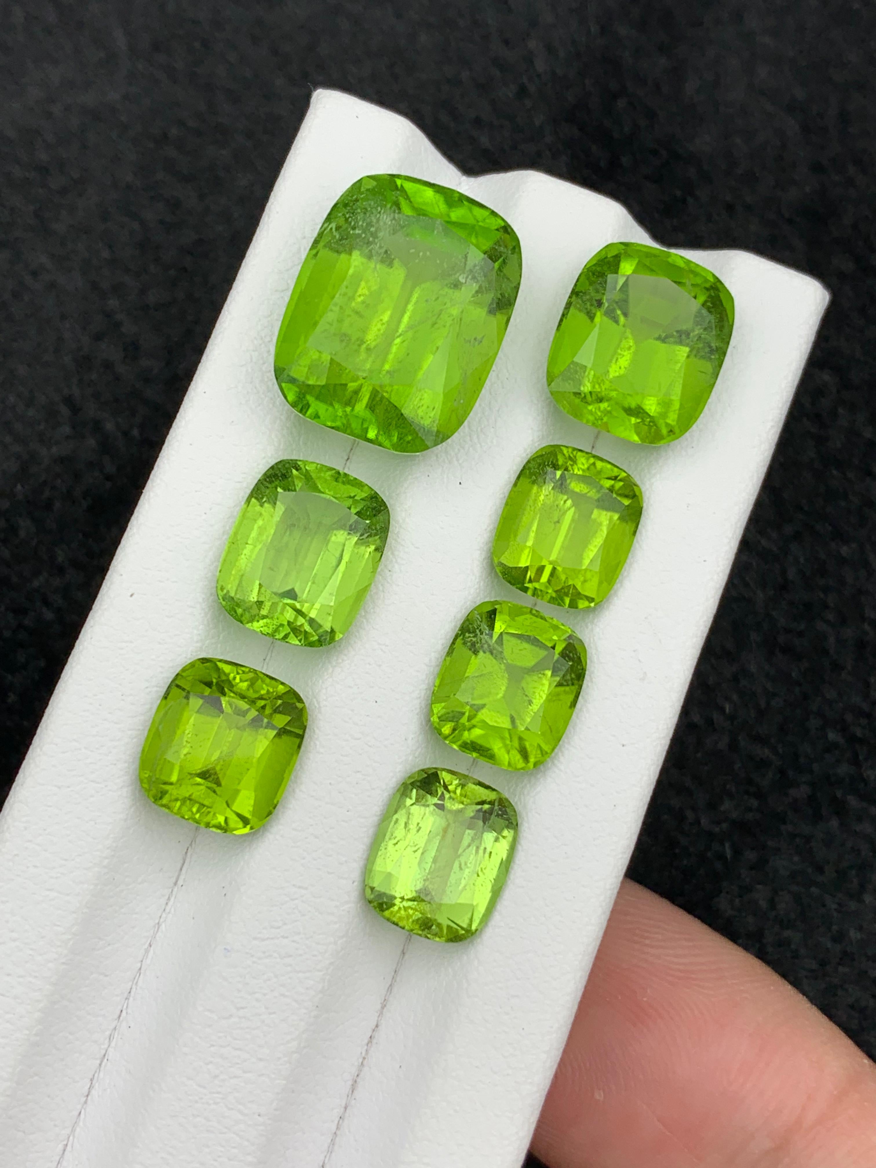 7 Pieces Deal of Apple Green Loose Peridot Stones - Emerald Cut - Cushion Cut Peridots