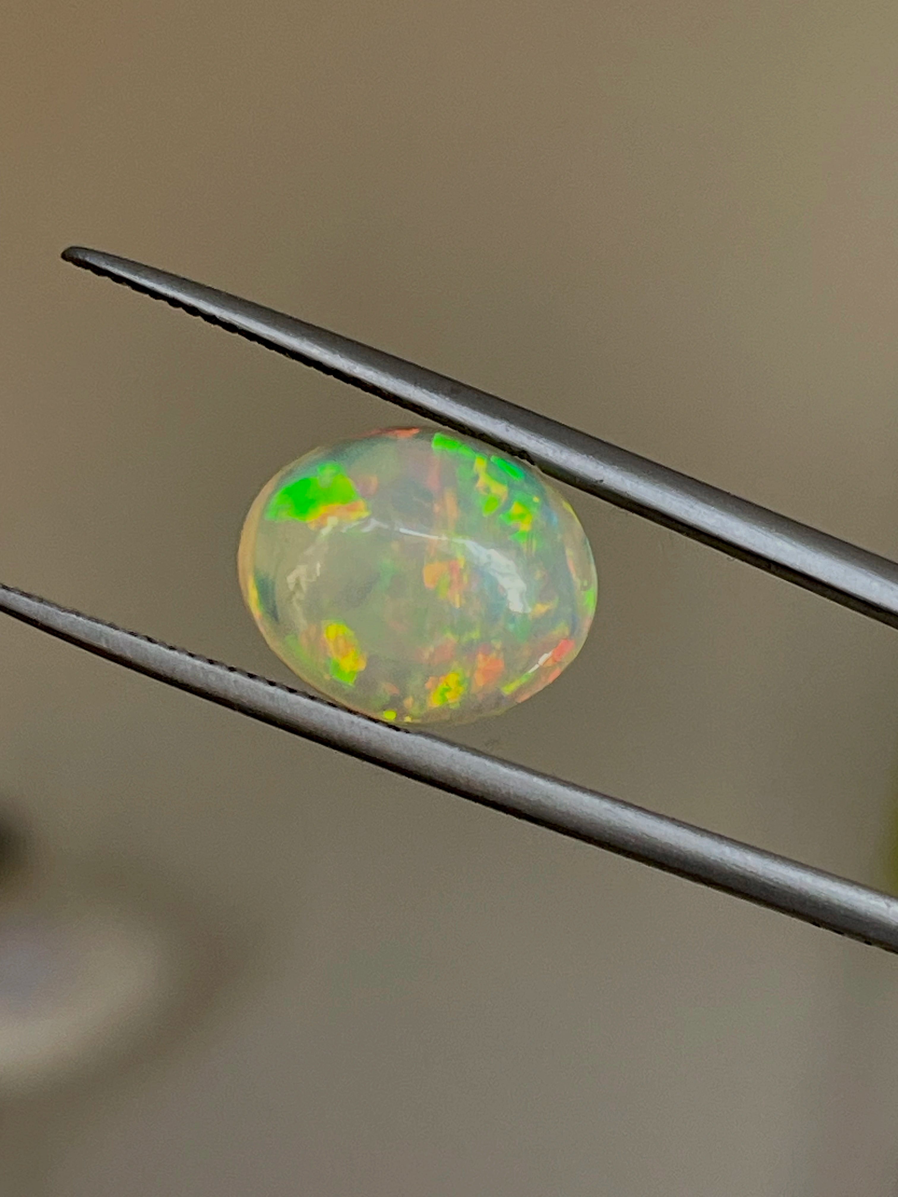 3.6 carats Oval Ethiopian Opal Cabochon