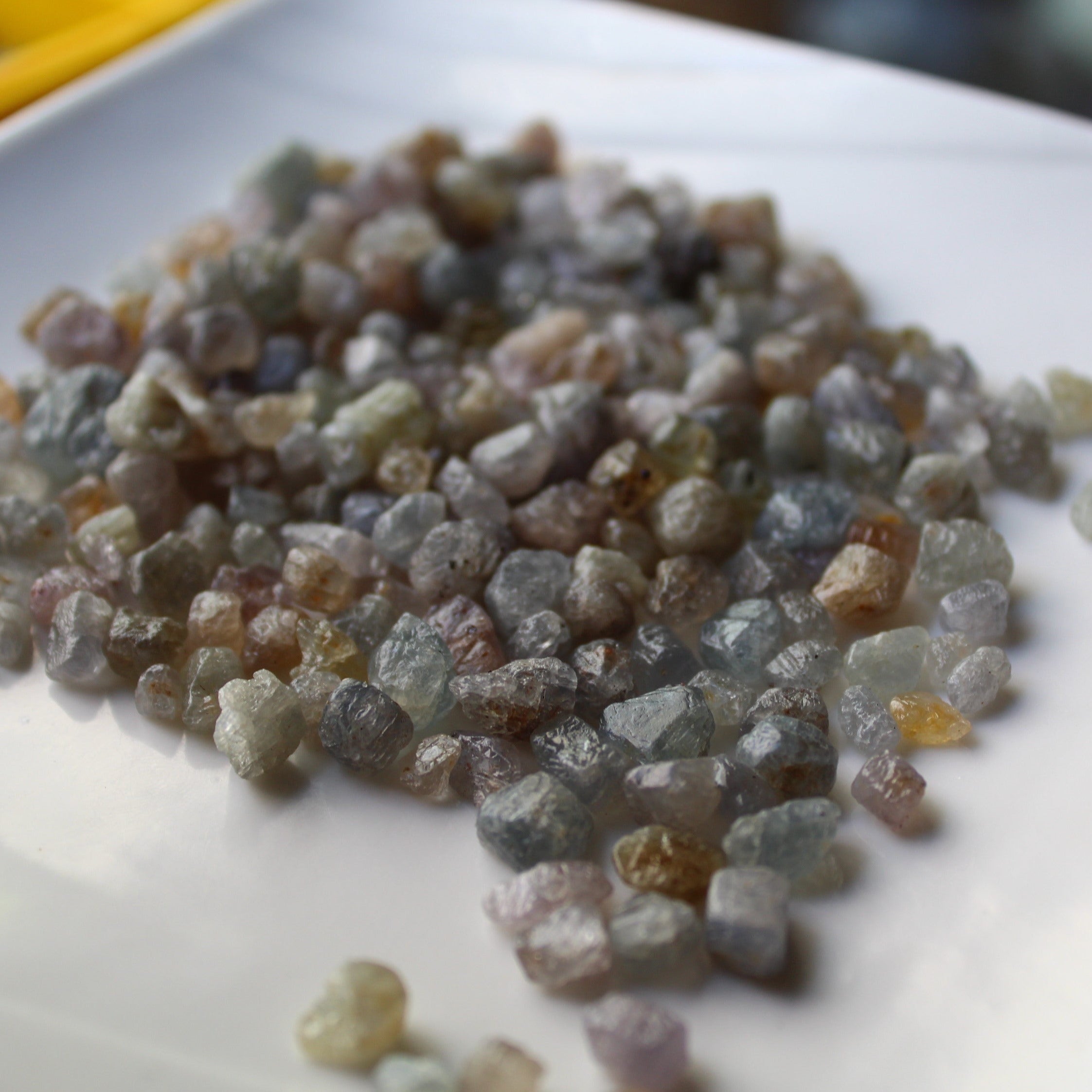 1 kg Raw Sapphire for Cabbing / Carving - Rough Sapphire Crystals