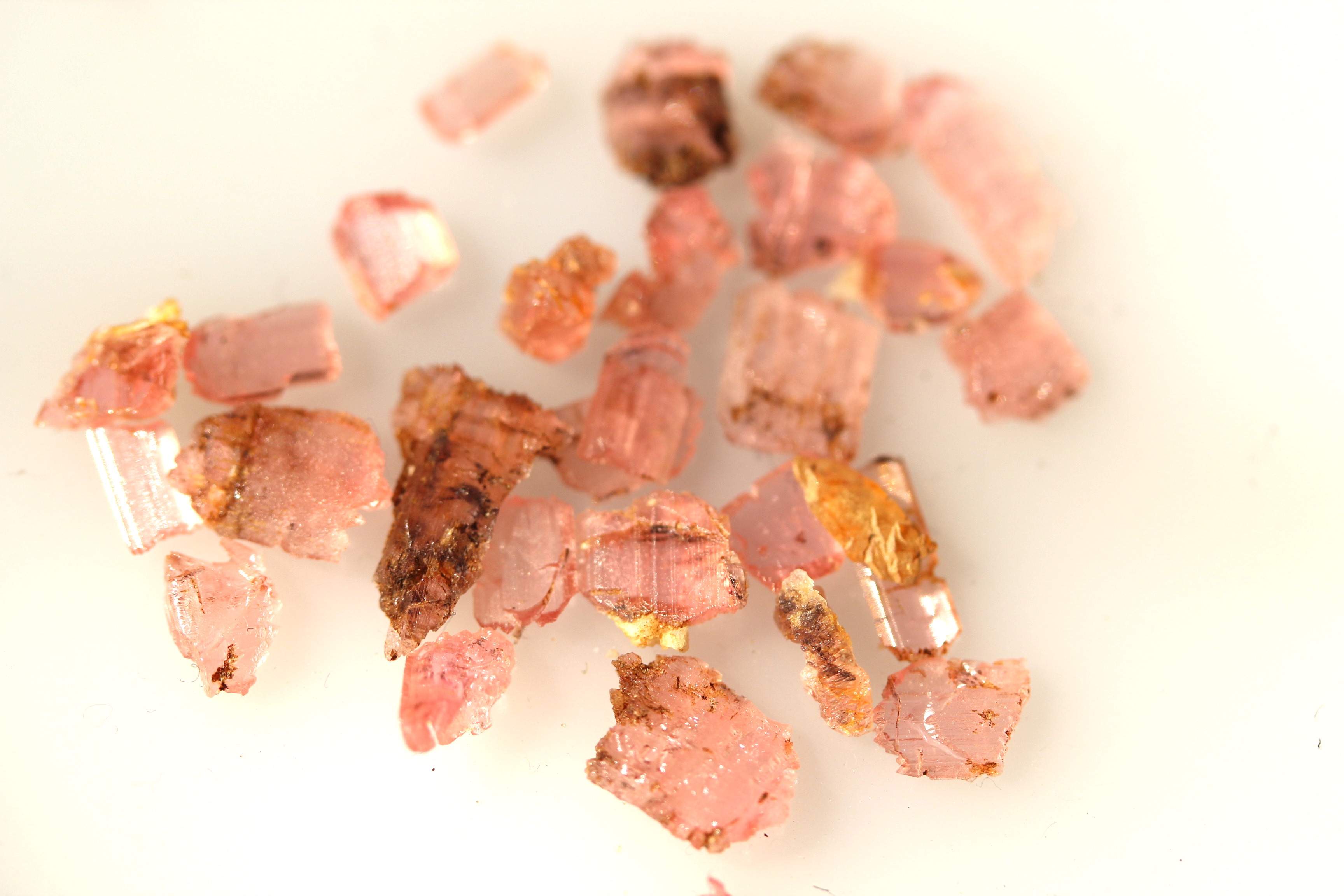 6.50 carats Most Rare Gemstone Pink "Vayrynenite" Crystals Skardu, Pakistan