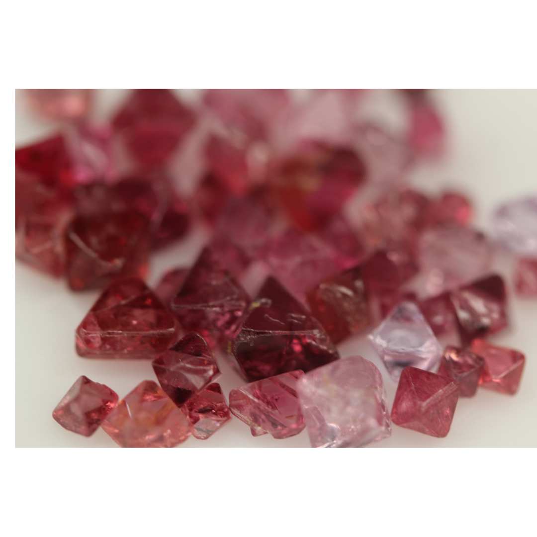 19 carats Natural Raw Burmese Spinel Crystals | Octahedron Crystals