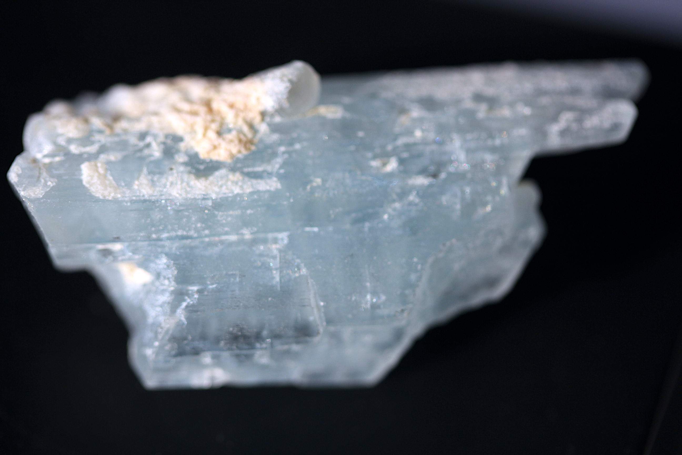 Aquamarine fine Mineral
