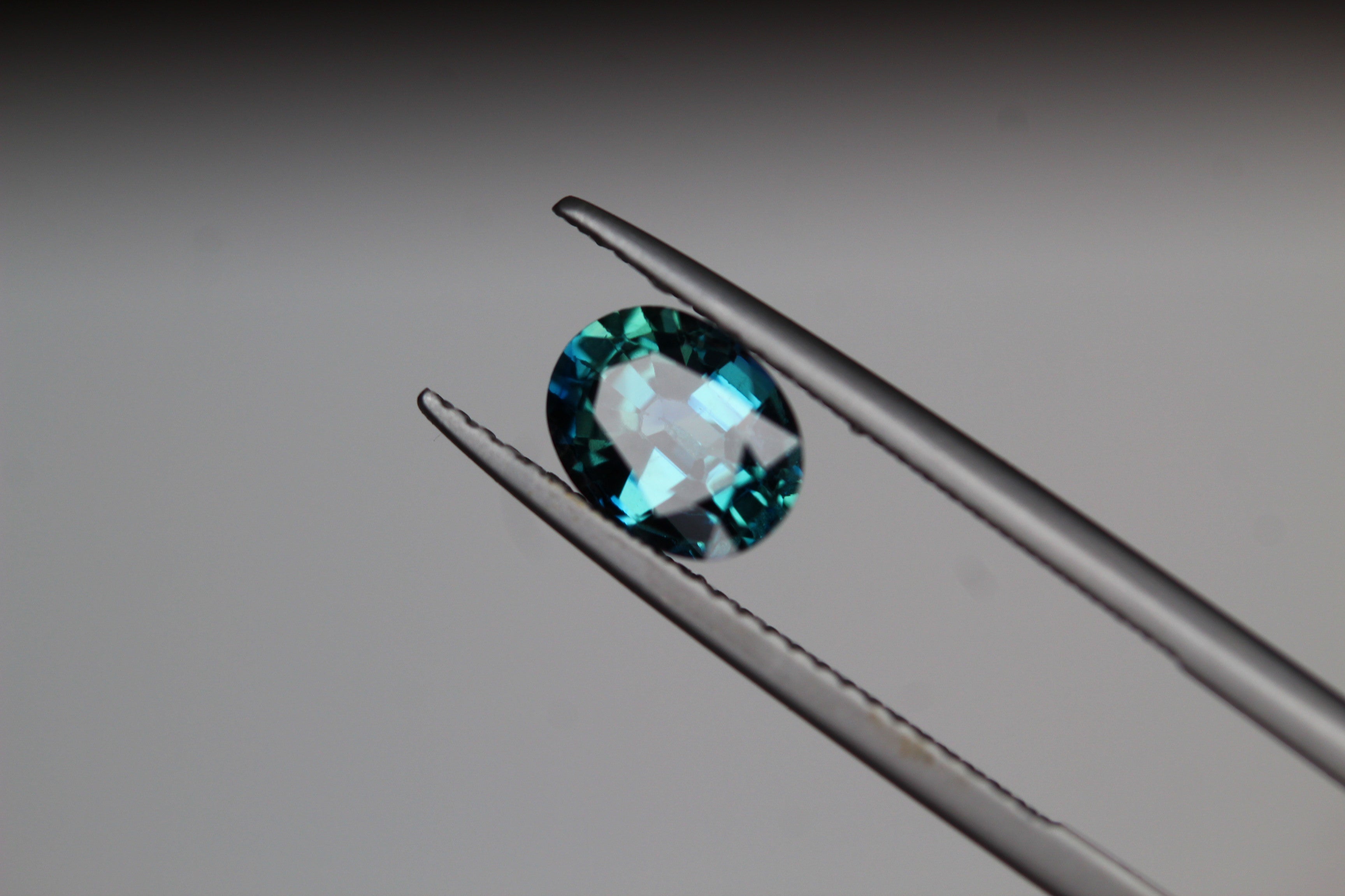 1.56 ct Oval Greenish Blue Ceylon Sapphire - Green Sapphire