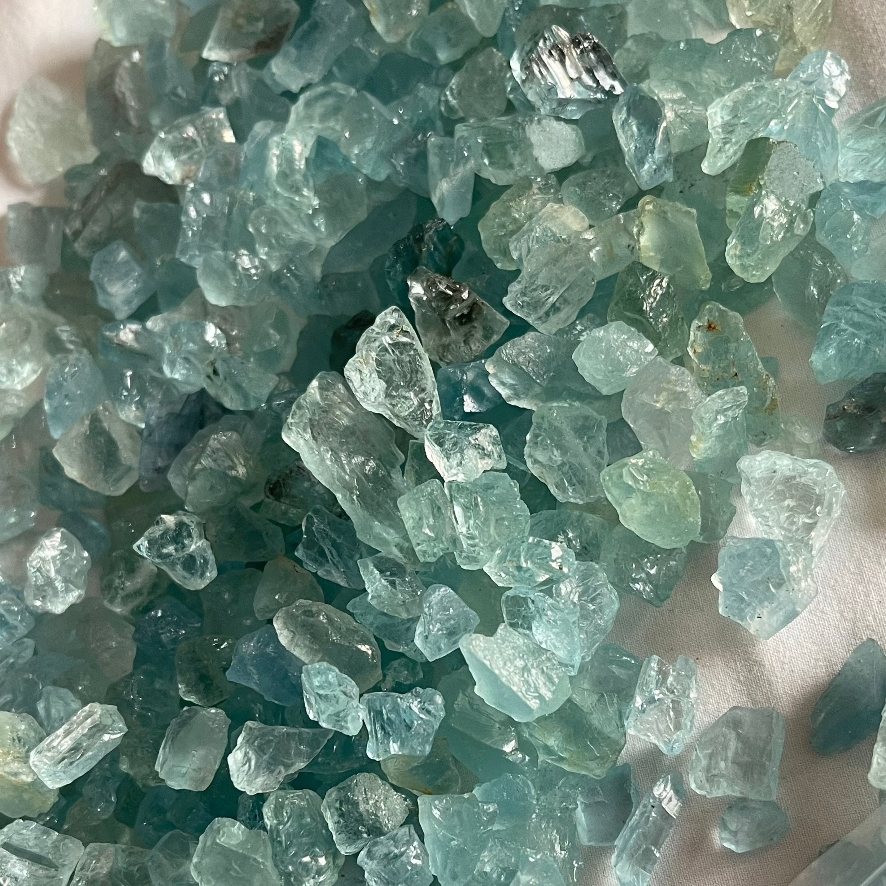 500 grams Deal of Natural Raw Aquamarine Stones for Cutting