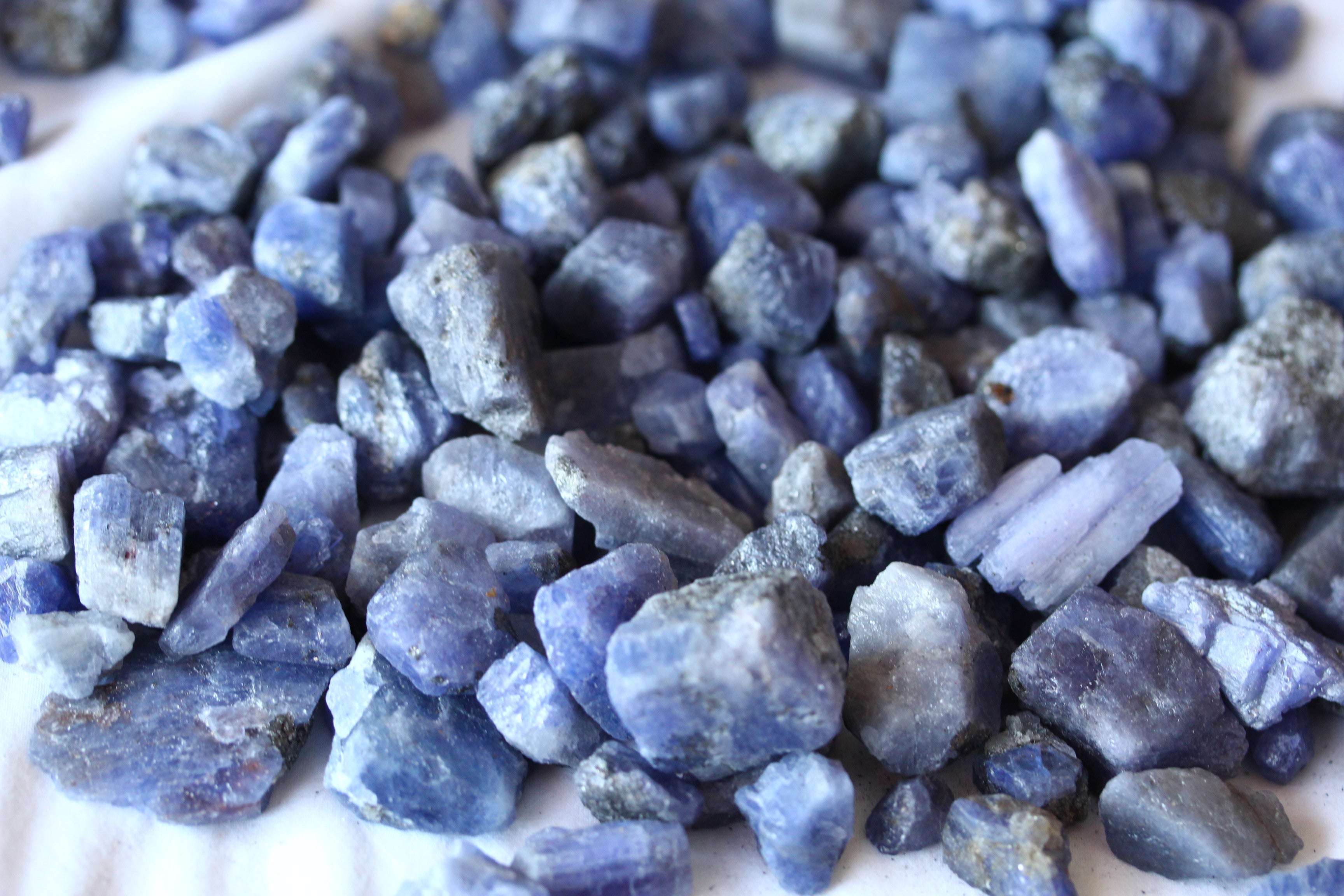 Where to buy tanzanite stones