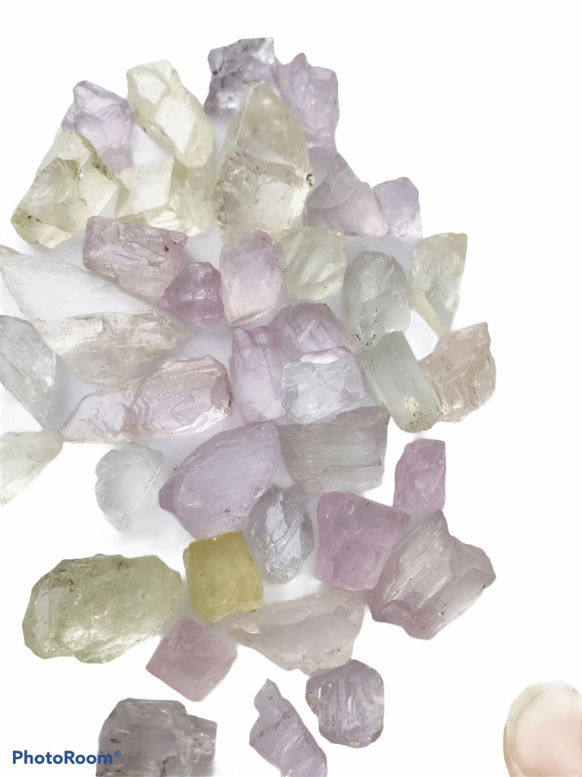 60Grams Spodumene Kunzite for Faceting - Folkmarketgems