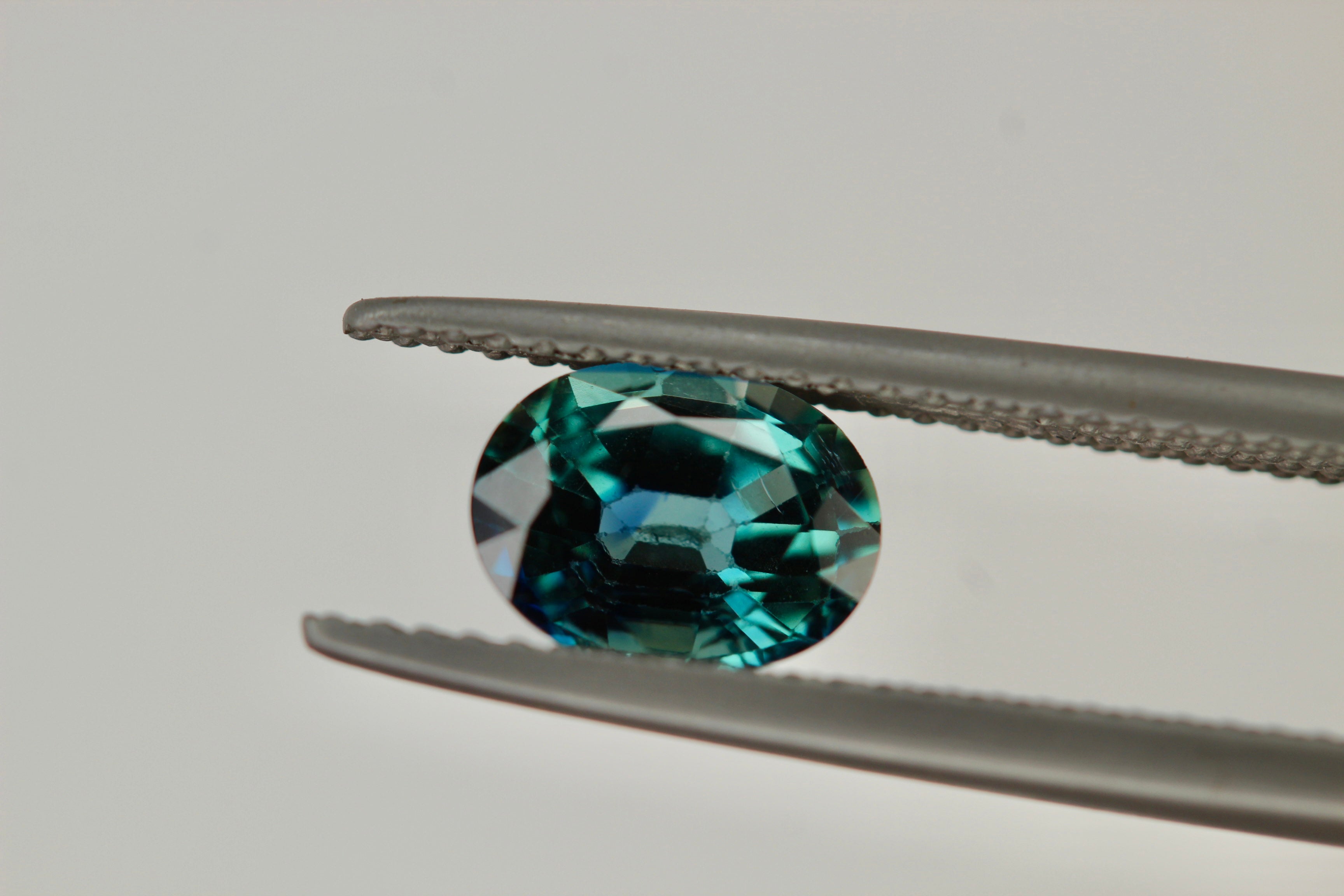 1.56 ct Oval Greenish Blue Ceylon Sapphire - Green Sapphire