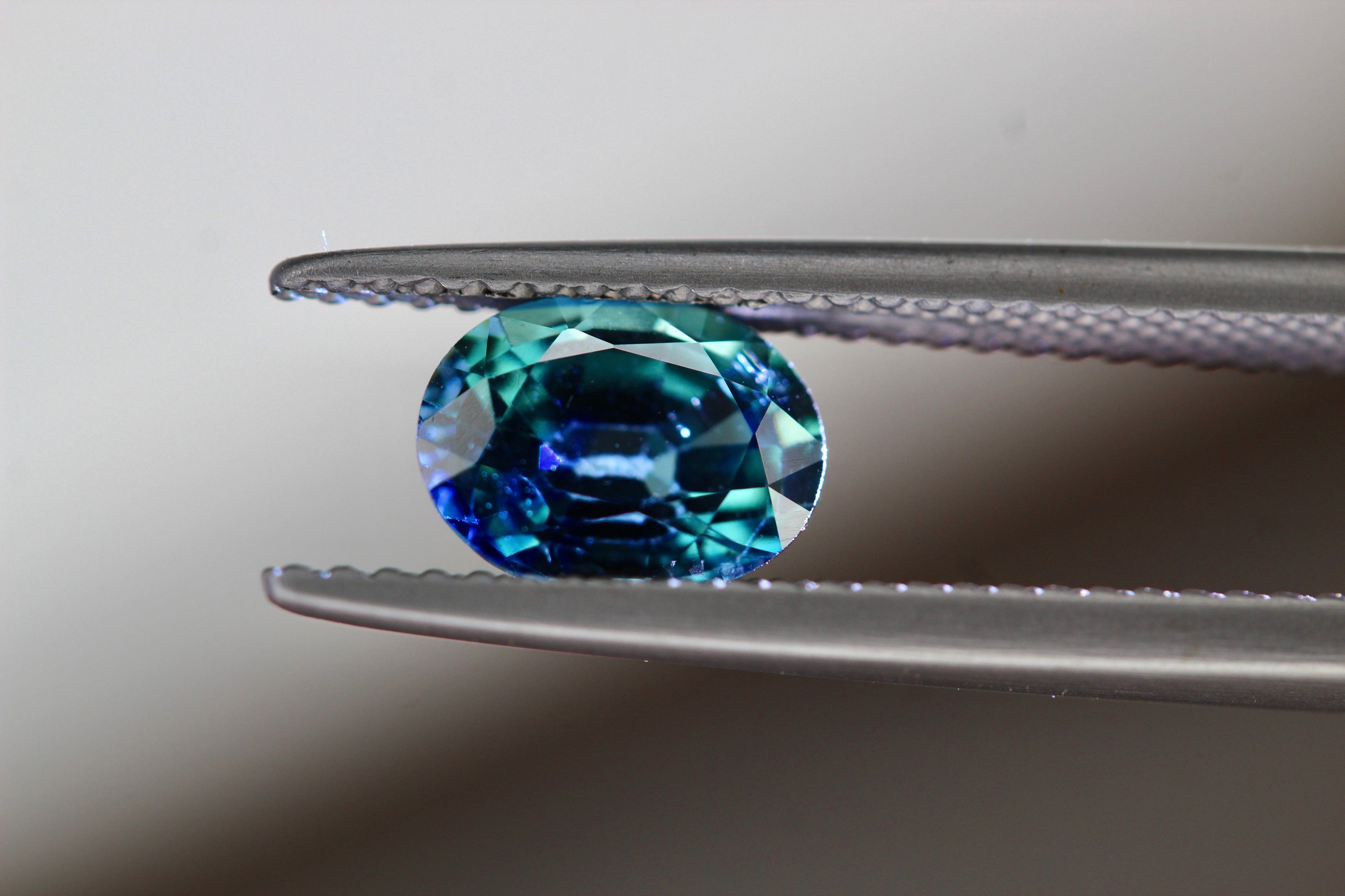 1.56 ct Oval Greenish Blue Ceylon Sapphire - Green Sapphire
