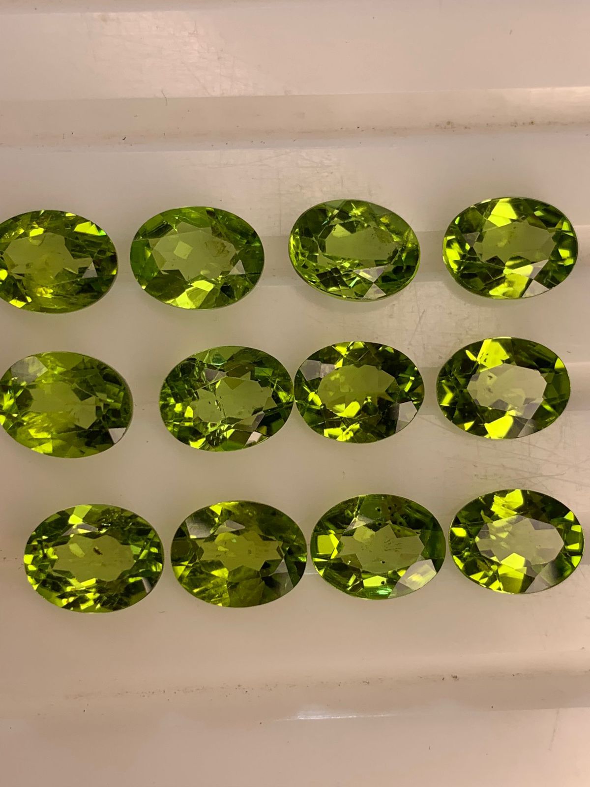 Deals of Oval Shape Green Peridots Loose Stones