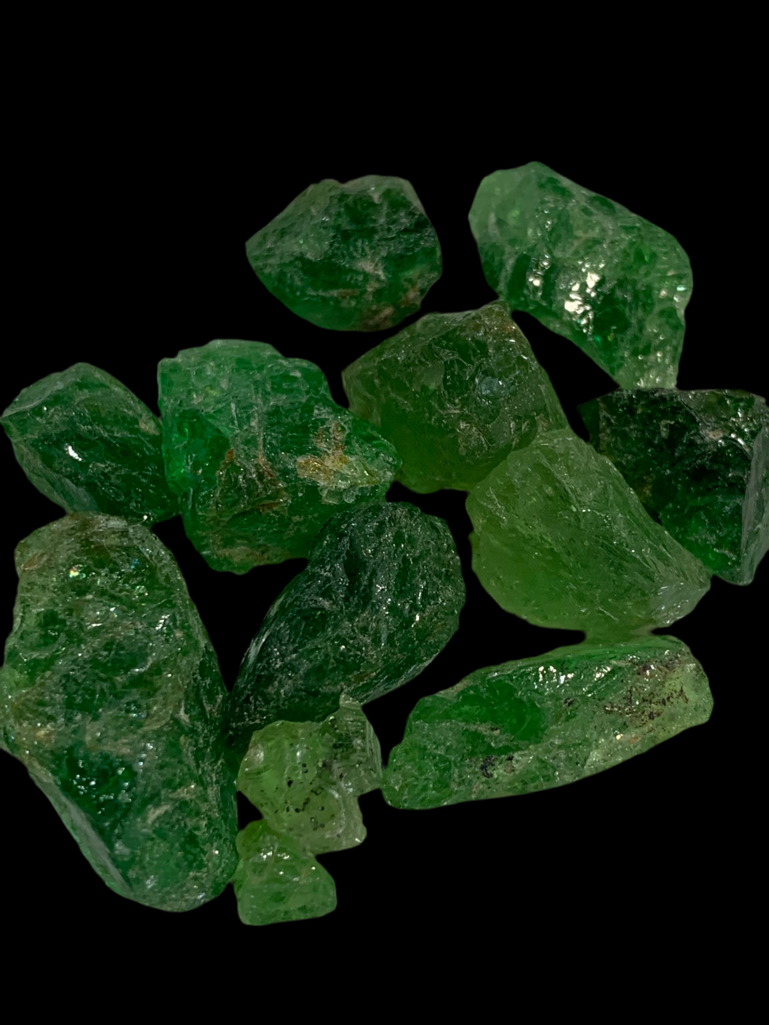 133 Carat Rough Tasovrite Garnets for Lapidary Work