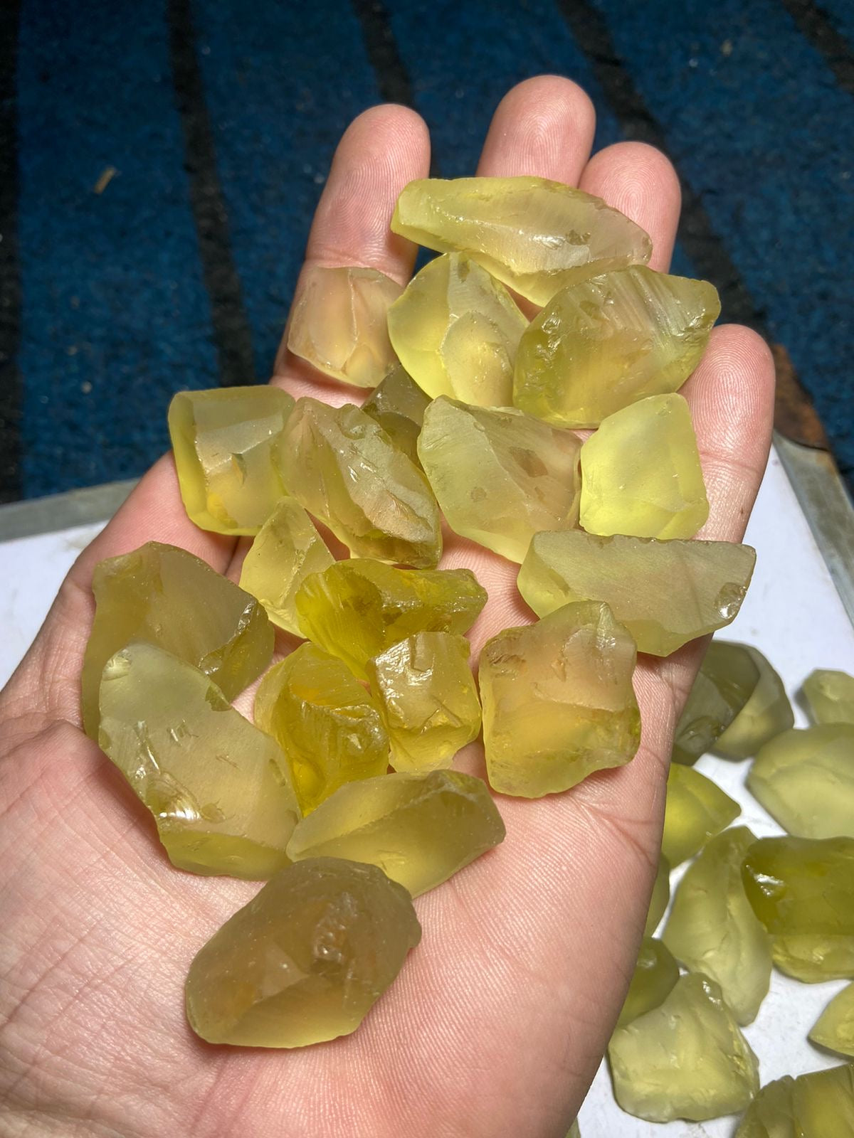 Facet Rough Lemon Quartz for Faceting - One Kilo Package