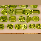 32 carats Natural Apple Green Peridots Stones