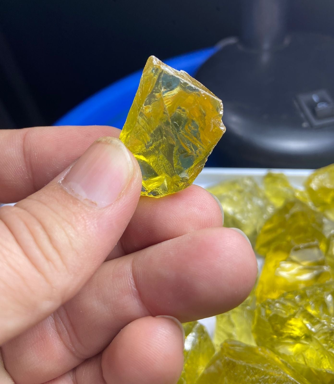Deals on Facet Grade Raw Lemon Quartz for Faceting