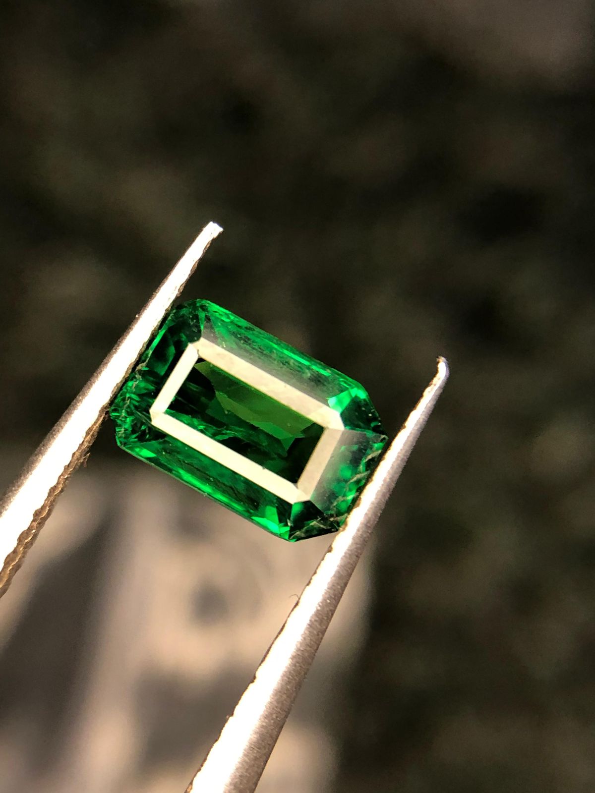 vivid tsavorite garnet