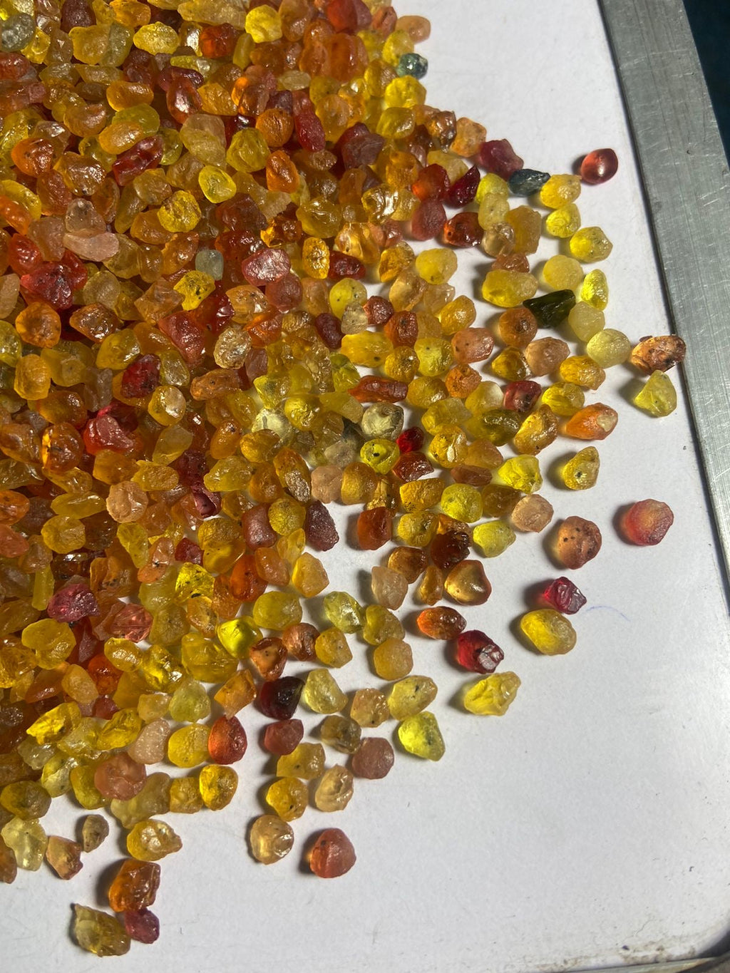 Grab now yellow sapphire for cutting