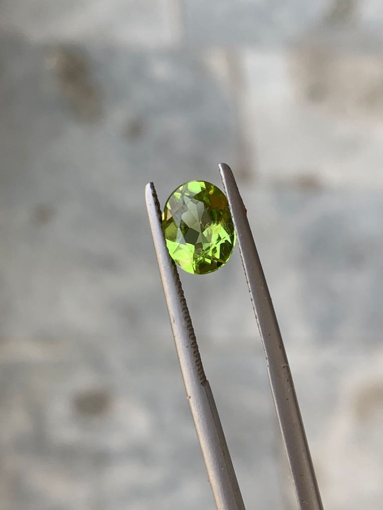 4 Pairs of Loose Peridot Faceted Stones