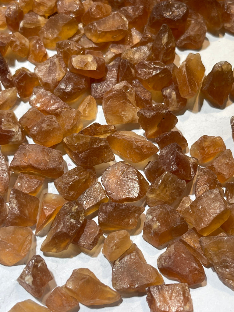 100 Grams Hessnoite Garnet Raw for Faceting and Cabbing