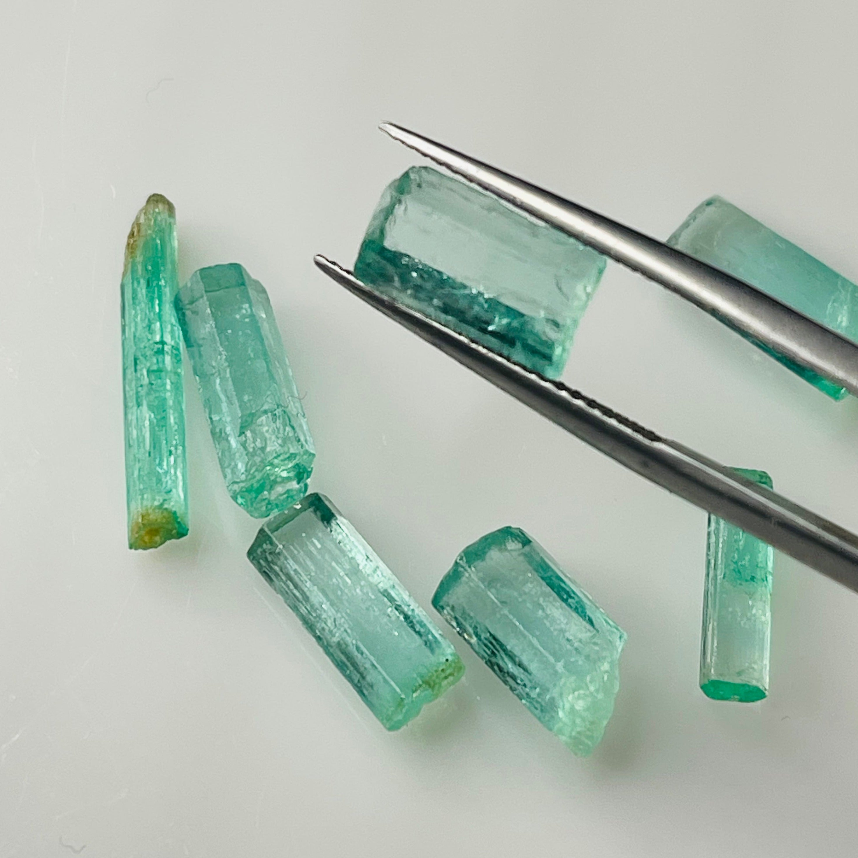 Rough Emerald Stones for Sale