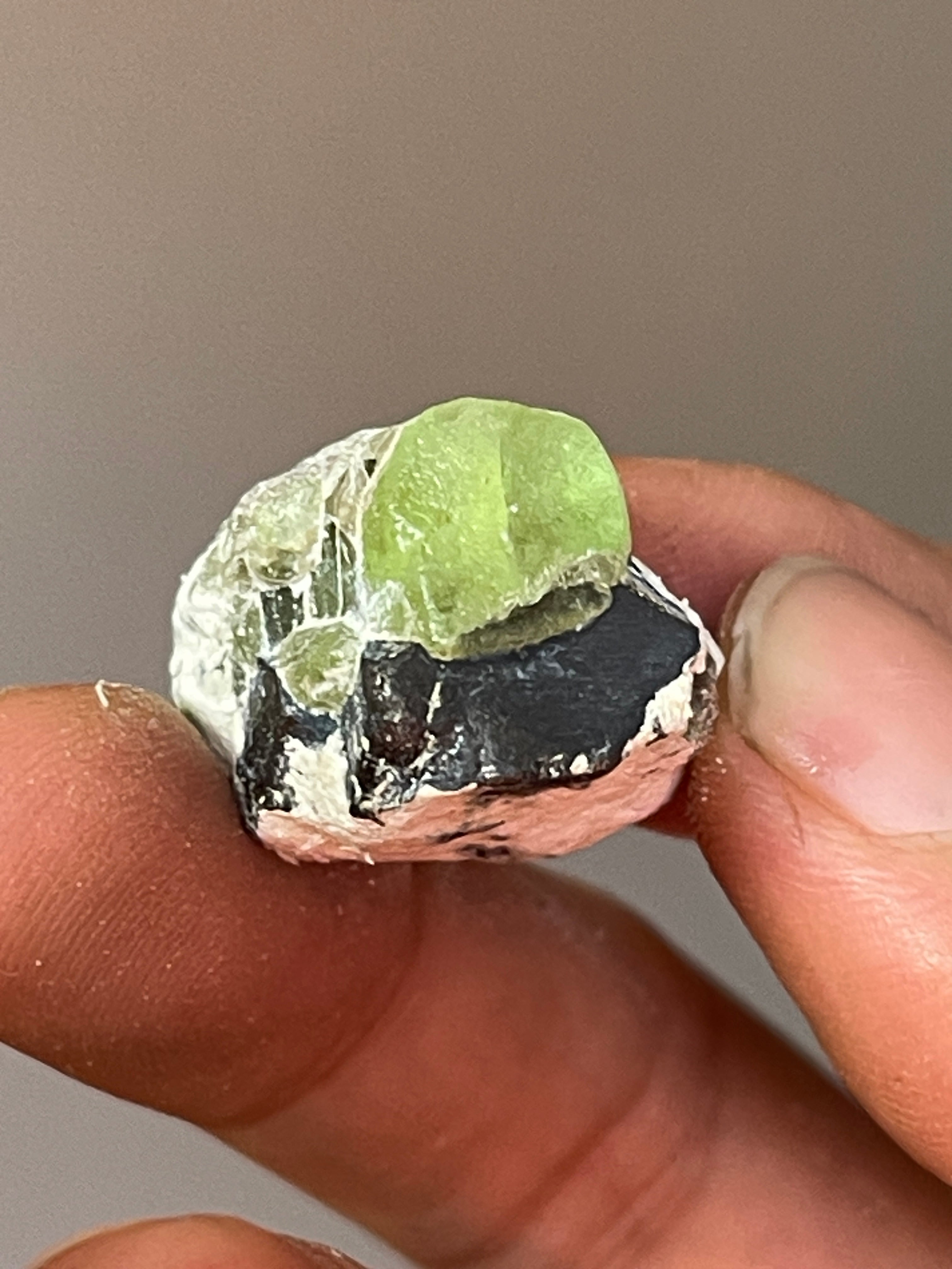 10 grams Unique Apple-Green Peridot with Magnetite – Handpicked from Pakistan
