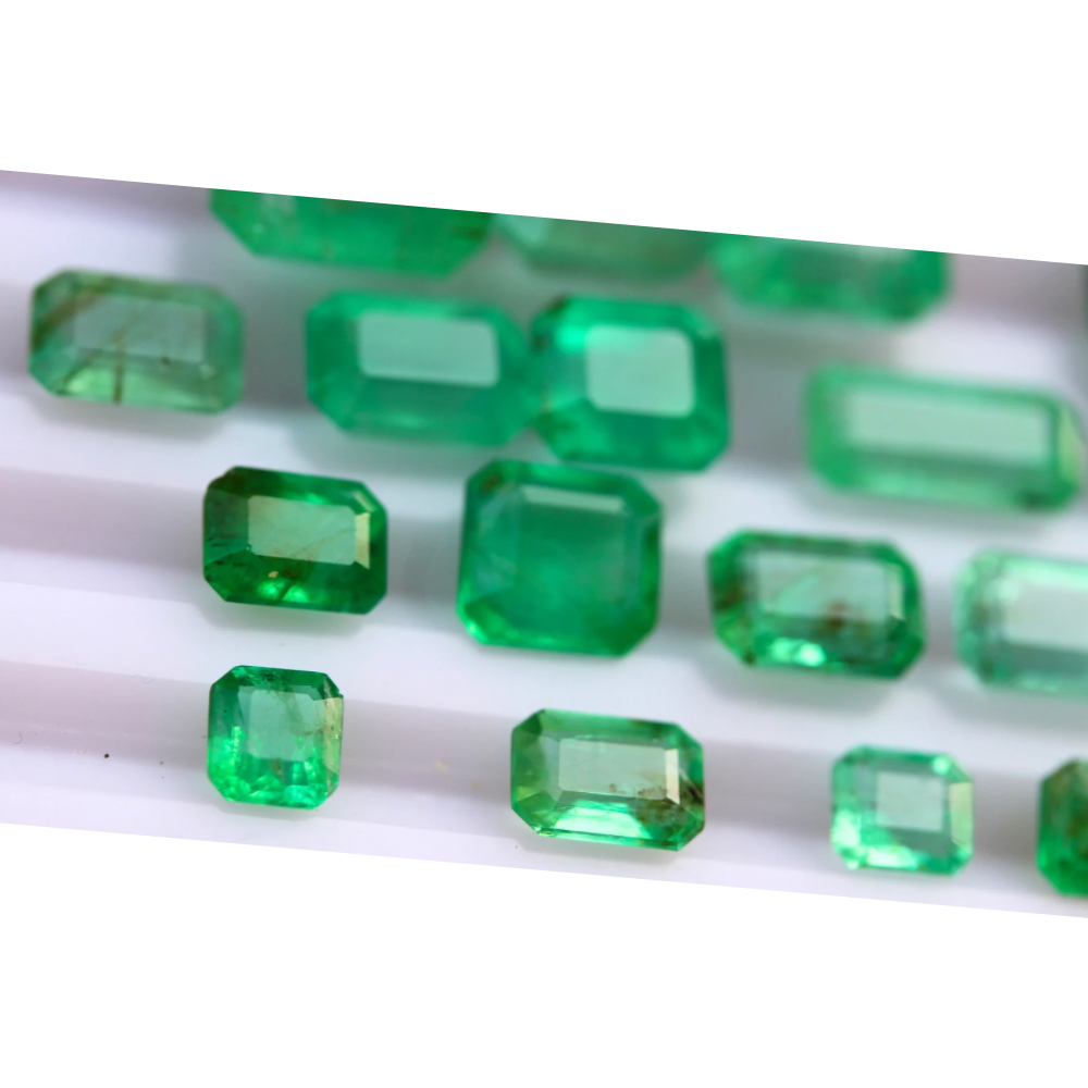 24.95 carats Natural Green Emeralds Stones- Emerald Cut, Princes
