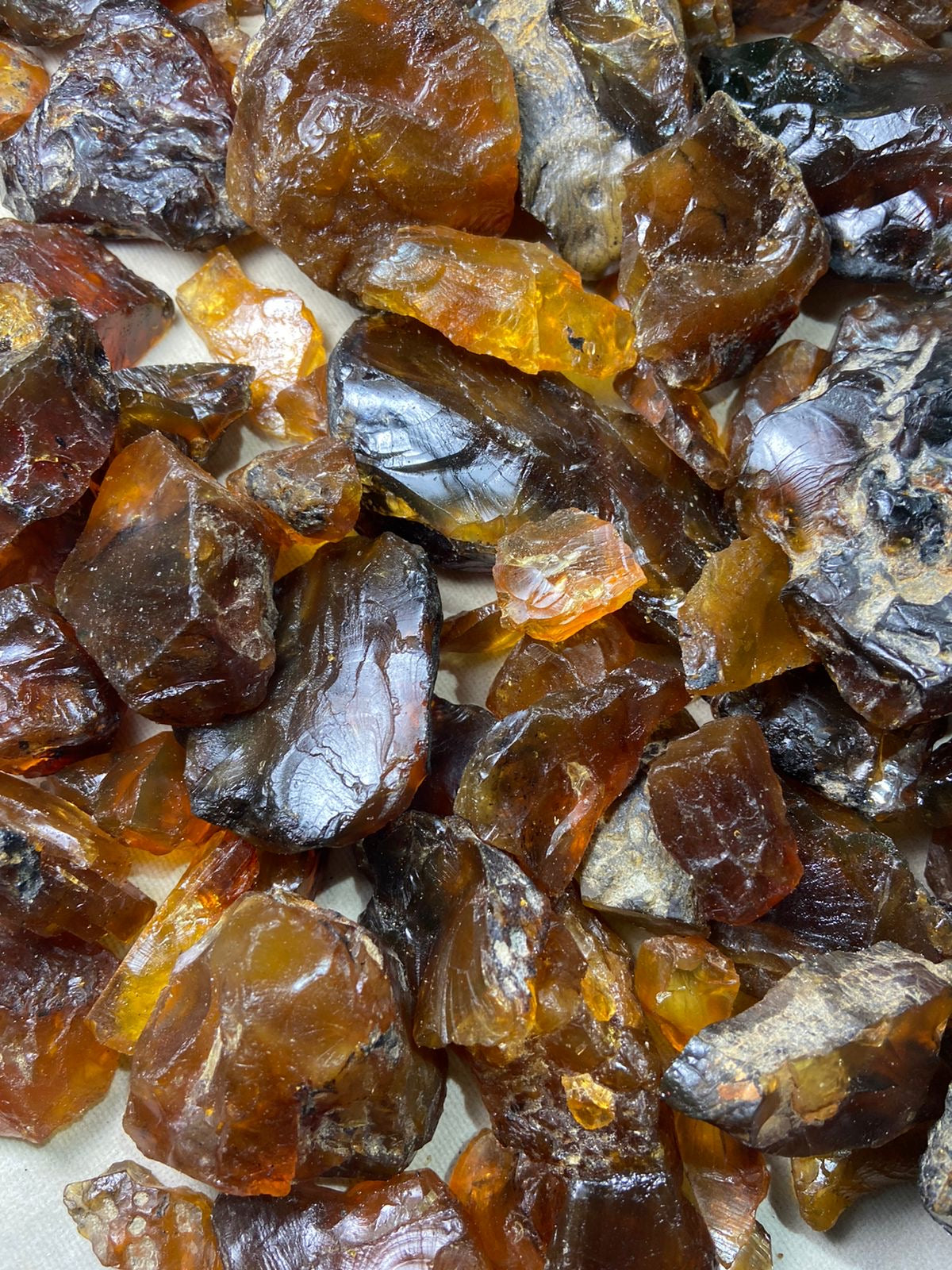 Big Size Natural Rough Burmese Amber for Lapidary Artists