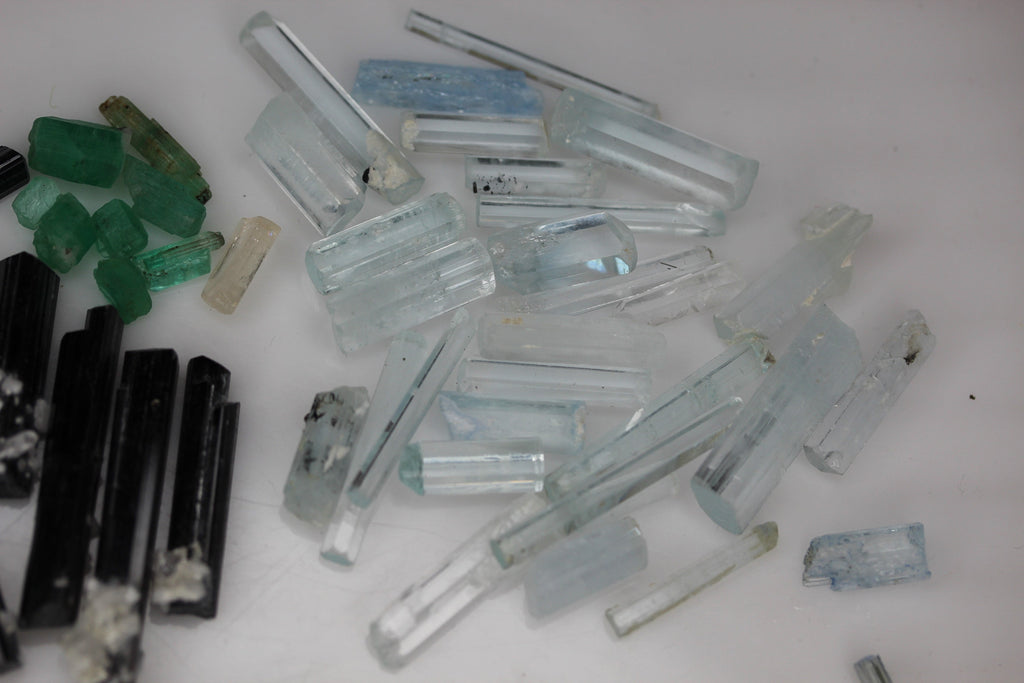 Mixed parcel of Natural Crystals