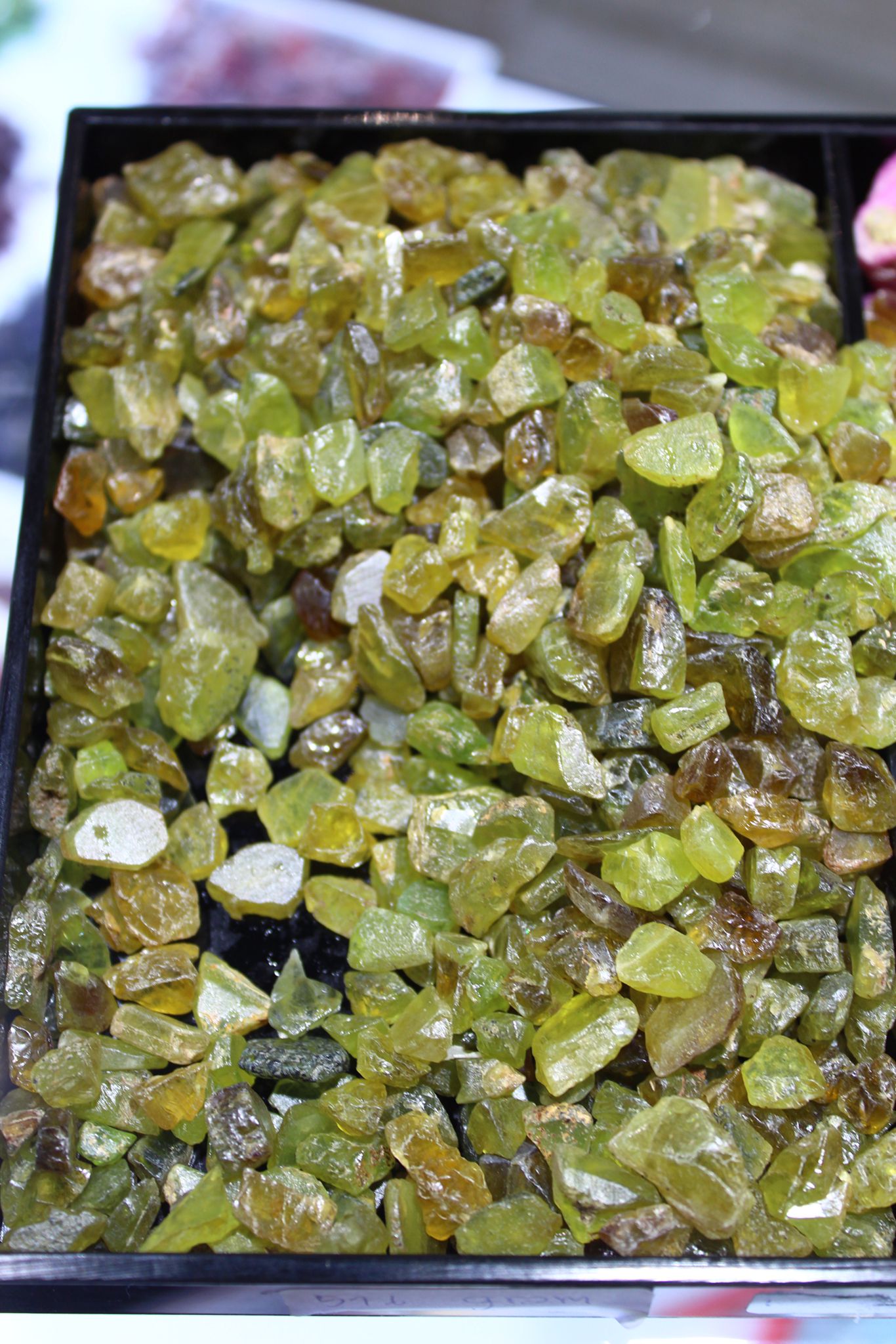100 grams green apatite for lapidary