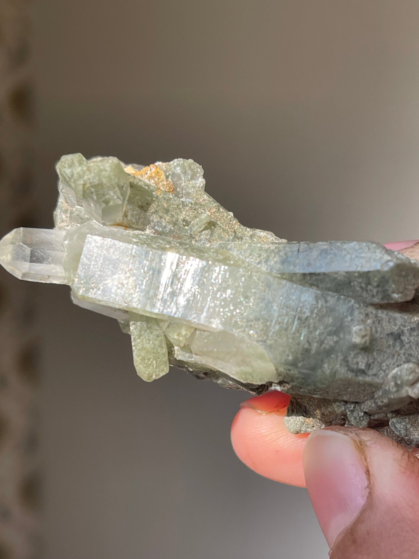 30.5 grams Clear Quartz with Chlorine