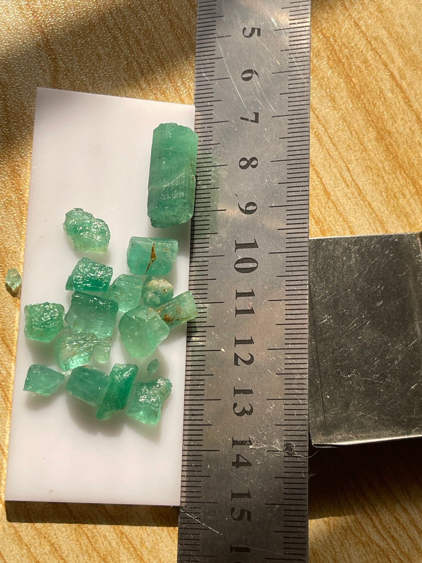 55 carats Natural Panjshir Emerald for Faceting