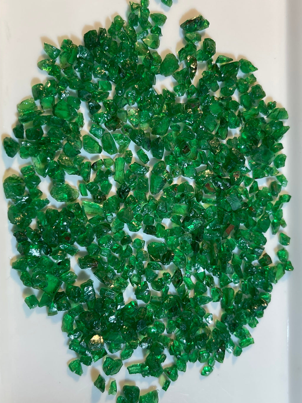 200 carats Natural Vivid Green Raw Tsavorite Gemstones