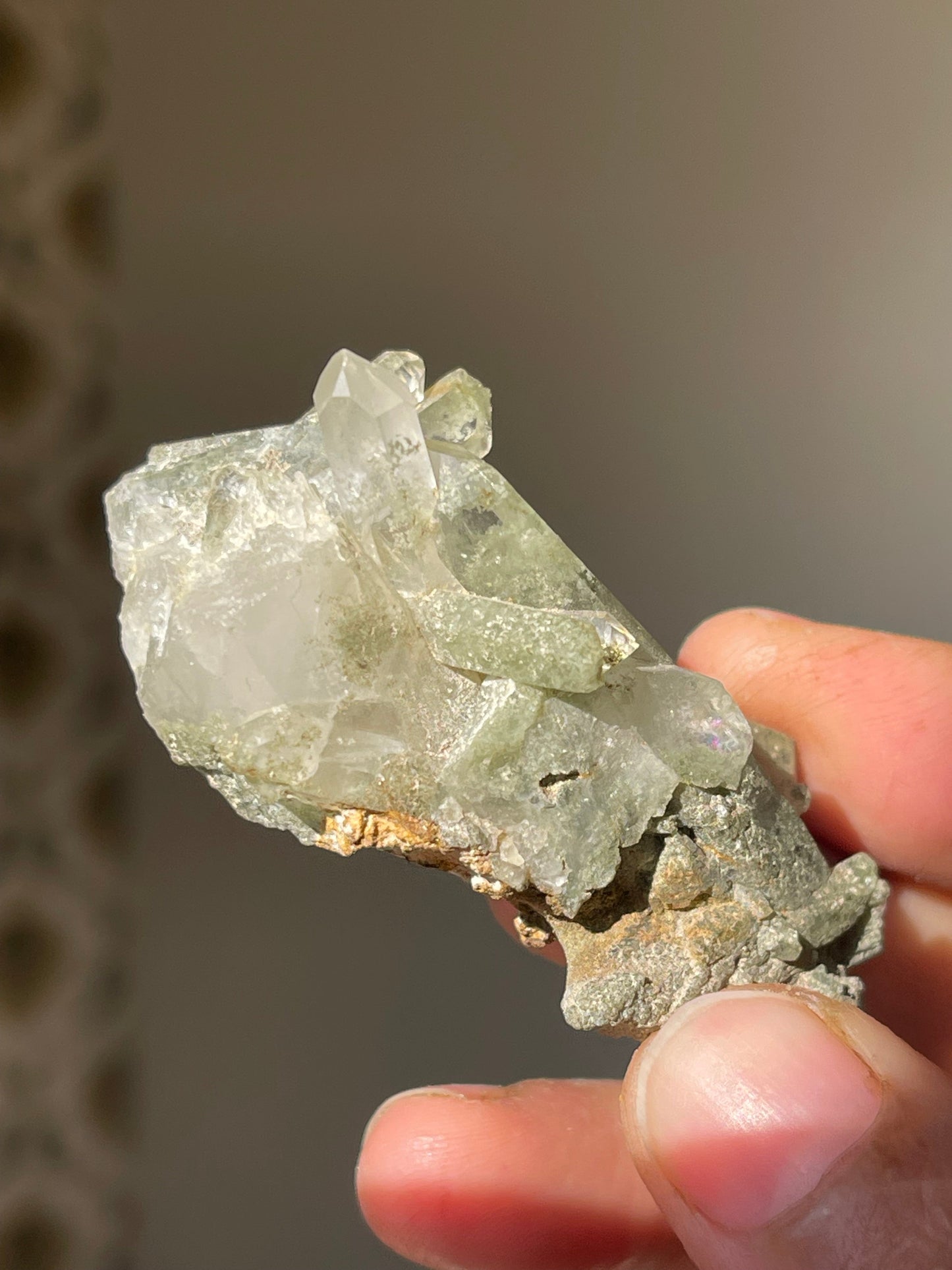 30.5 grams Clear Quartz with Chlorine