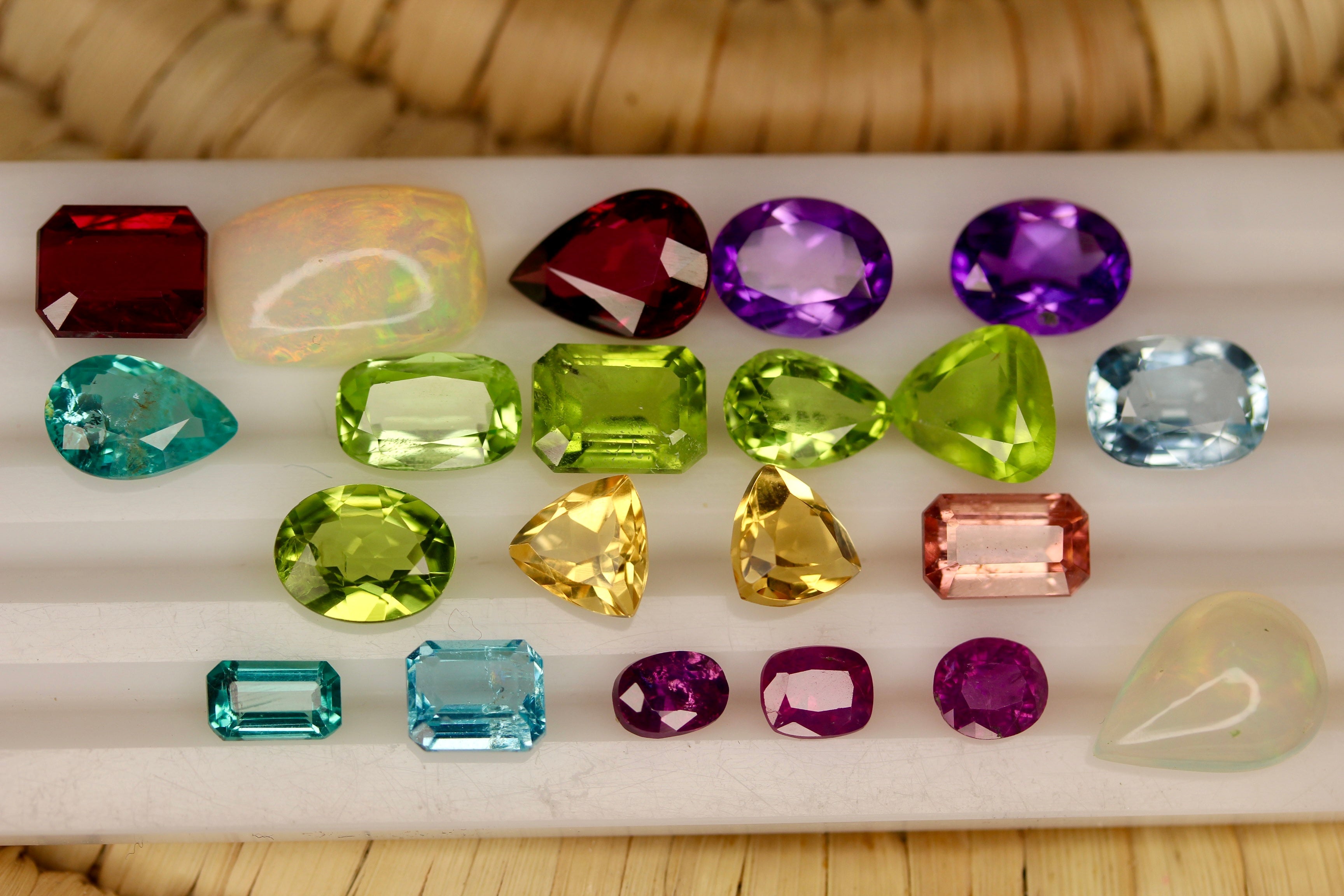 37 ct Mixed Variety of Loose Stones Deal