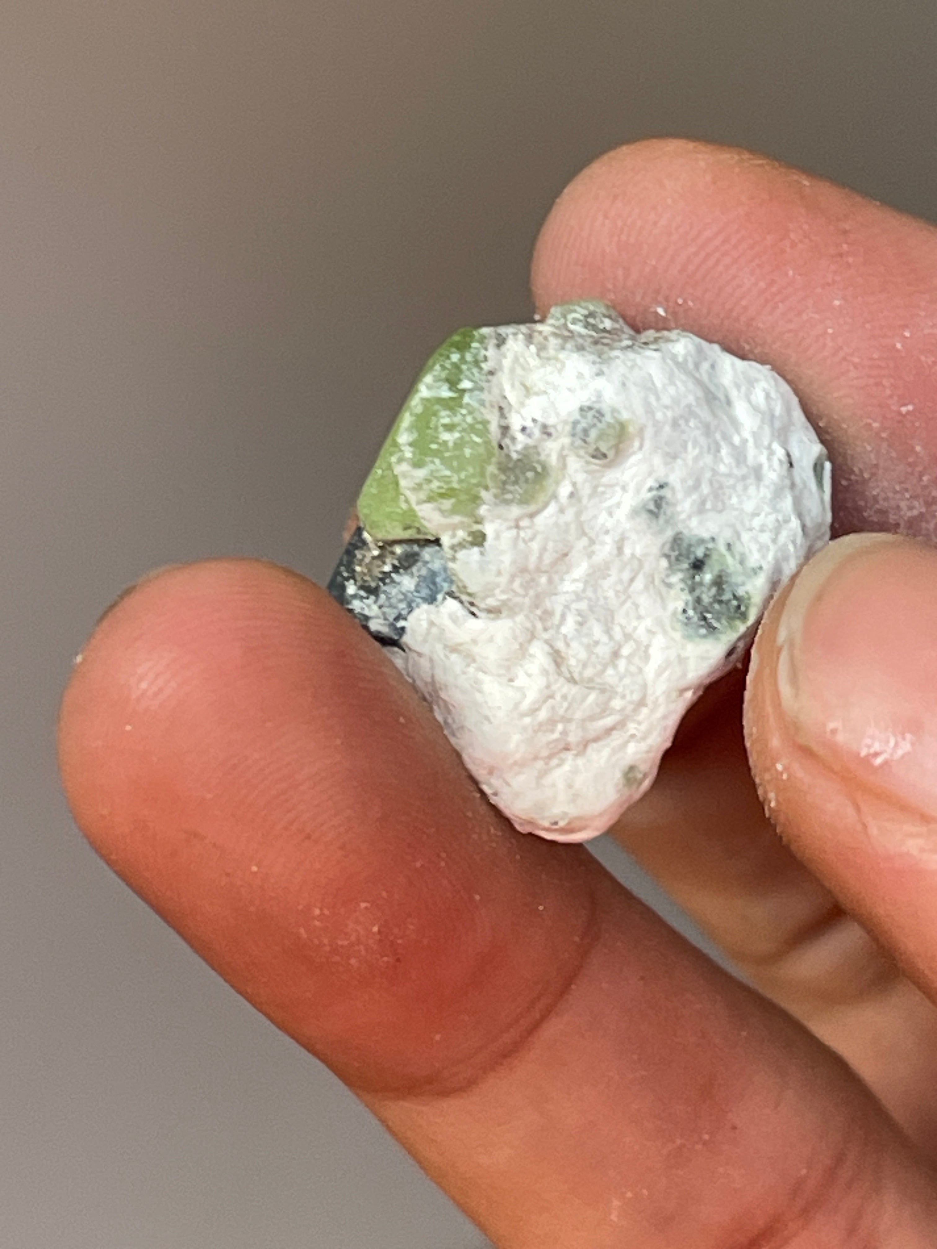 10 grams Unique Apple-Green Peridot with Magnetite – Handpicked from Pakistan