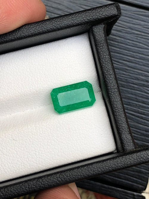 Emerald cut stone