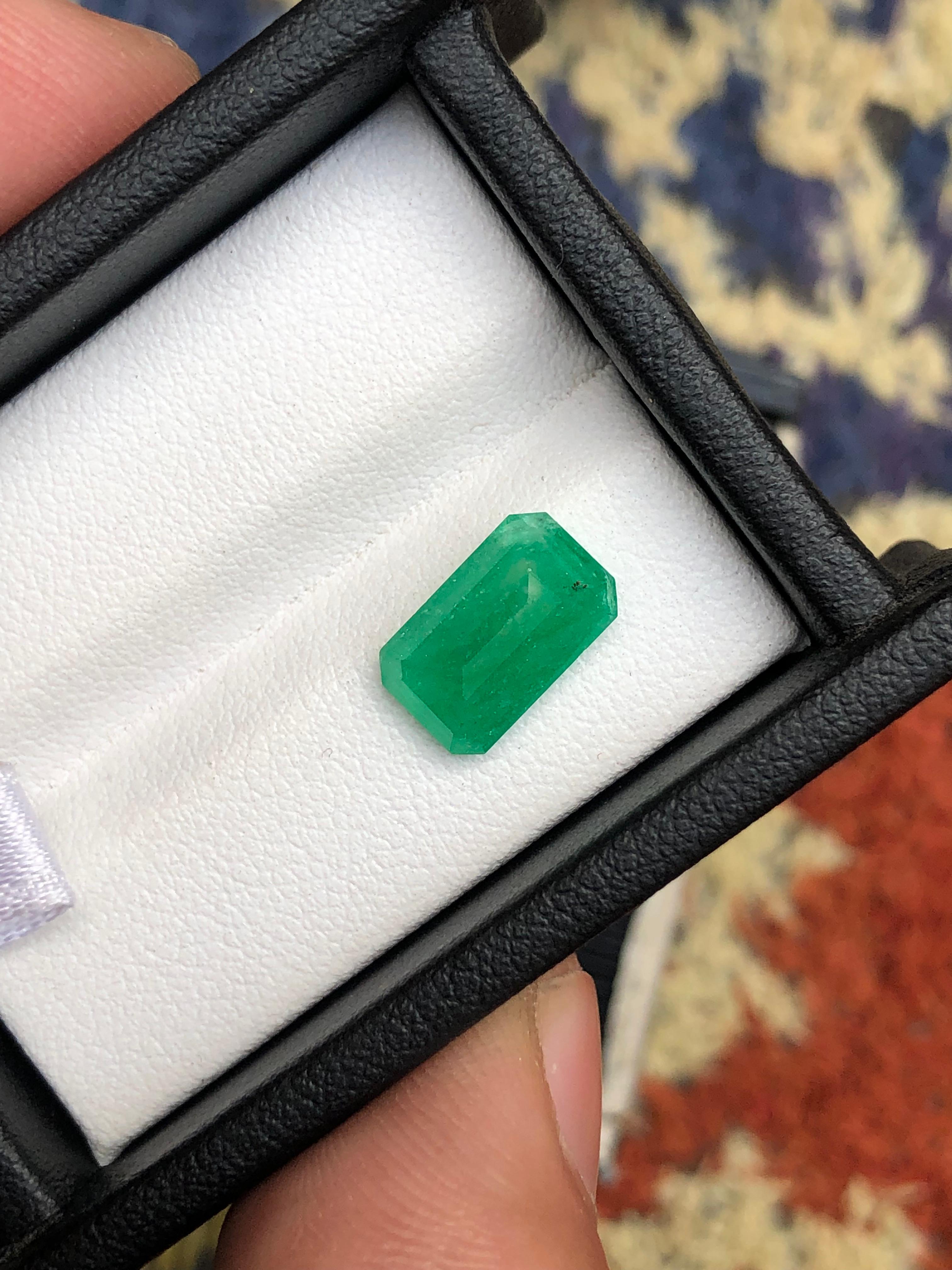 Emerald faceting