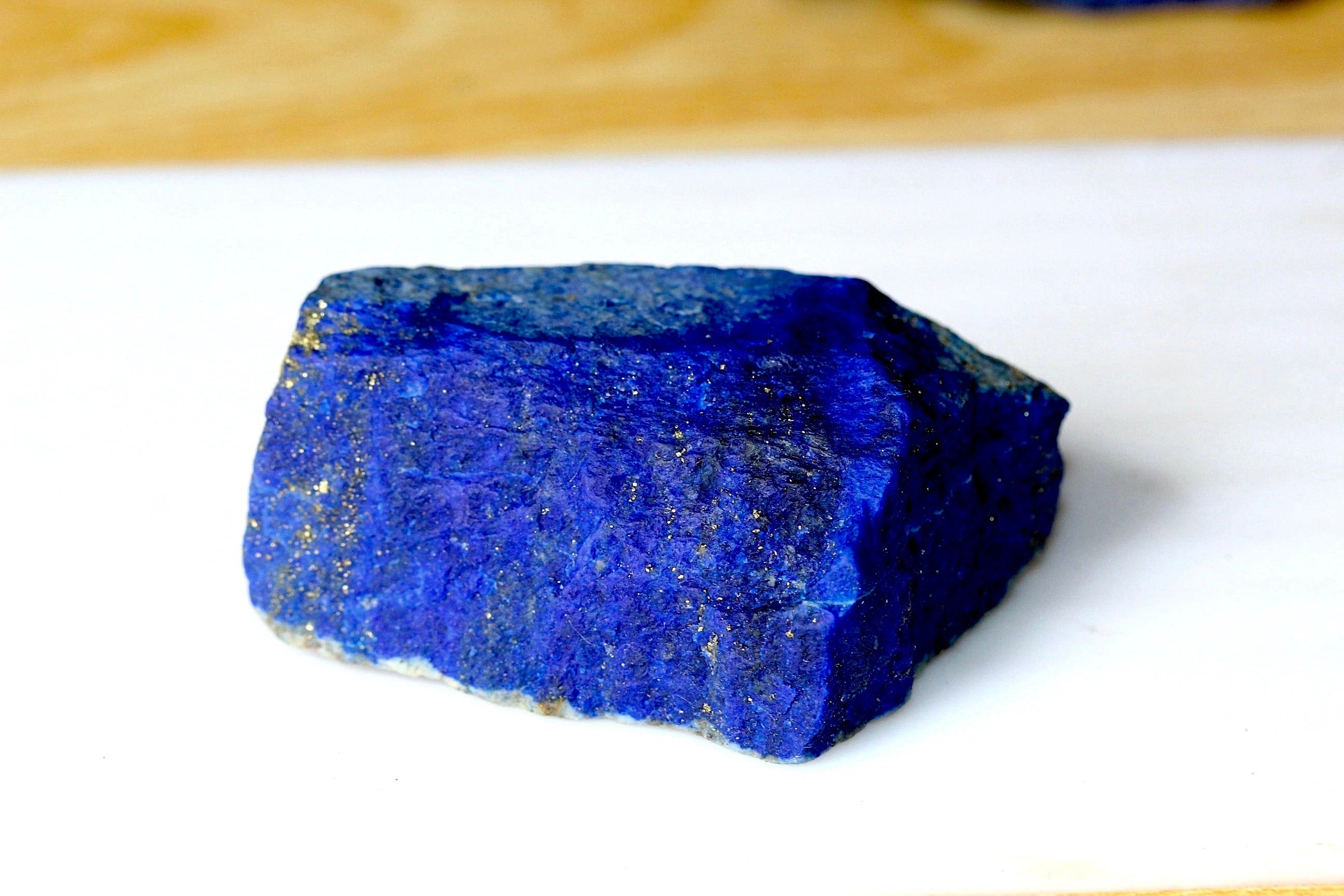 lapis lazuliのページになります Single Gemstone Buy Rough Lapis Lazuli 371 Grams Dark Blue