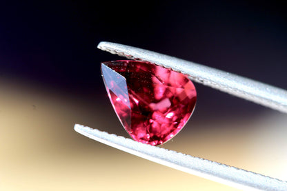 Make a beautiful pendant from garnet gemstone