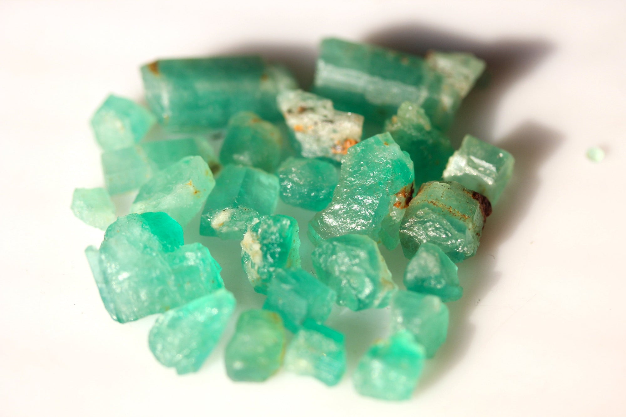 70 carats Panjshir Raw Emerald Stones