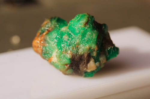 Natural Swat Emerald Miniature Specimen – 34.8 Ct Vivid Green Crystal Cluster