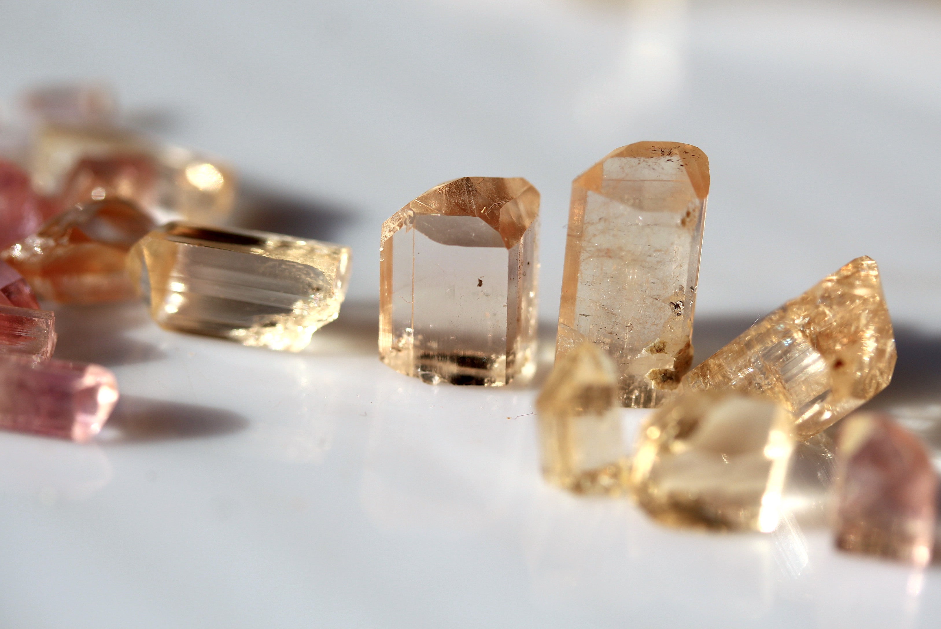 100 Carats Natural Katlang Topaz Raw Crystals for Faceting