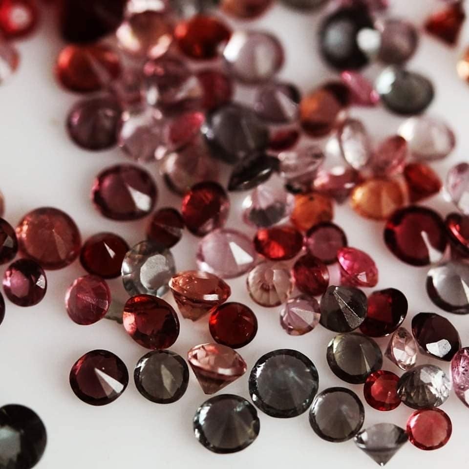 Bulk Loose Spinel Gemstone Price