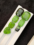 Loose peridot stones