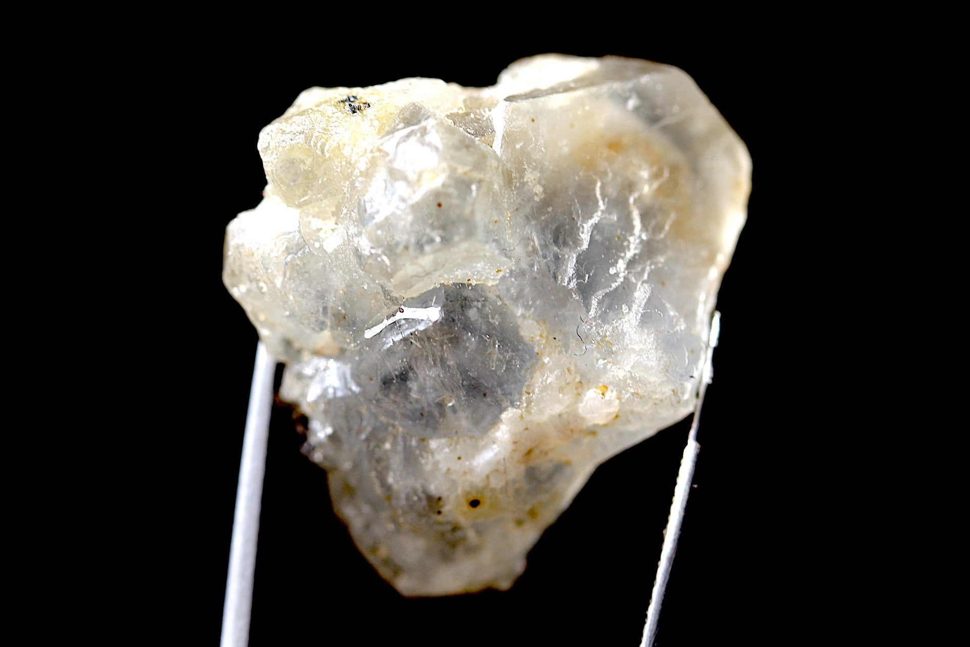 34.5 Carats Rare Fluorescent Phosphorescent White Hackmanite Crystal- from Afghanistan