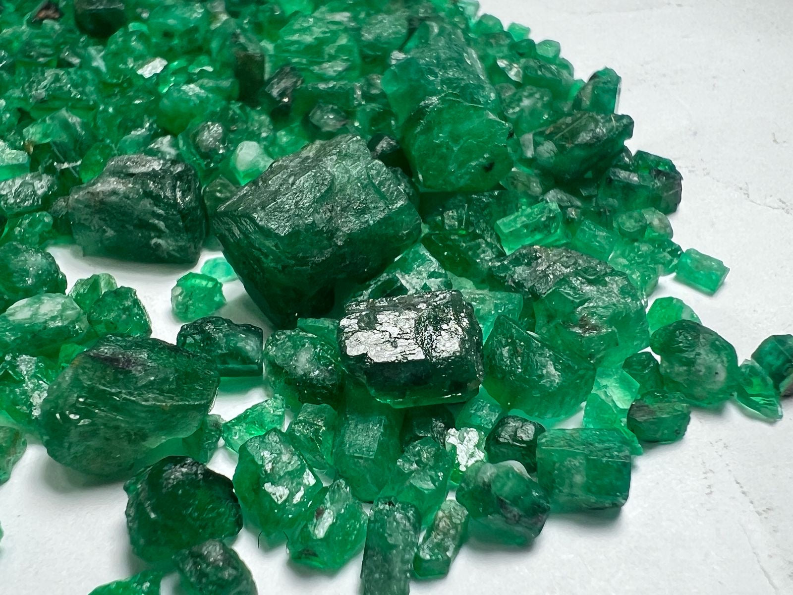 Facet Grade Raw Gemstones | Facet Rough | Lapidary Rough Stones ...