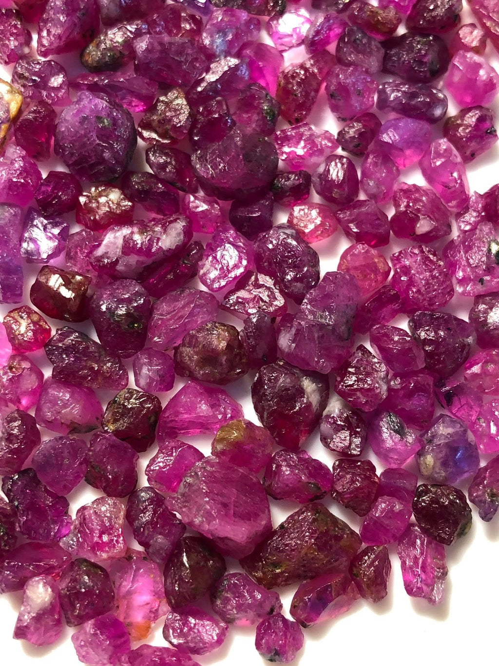 100 Carats Rough Ruby Stones for Faceting / Lapidary